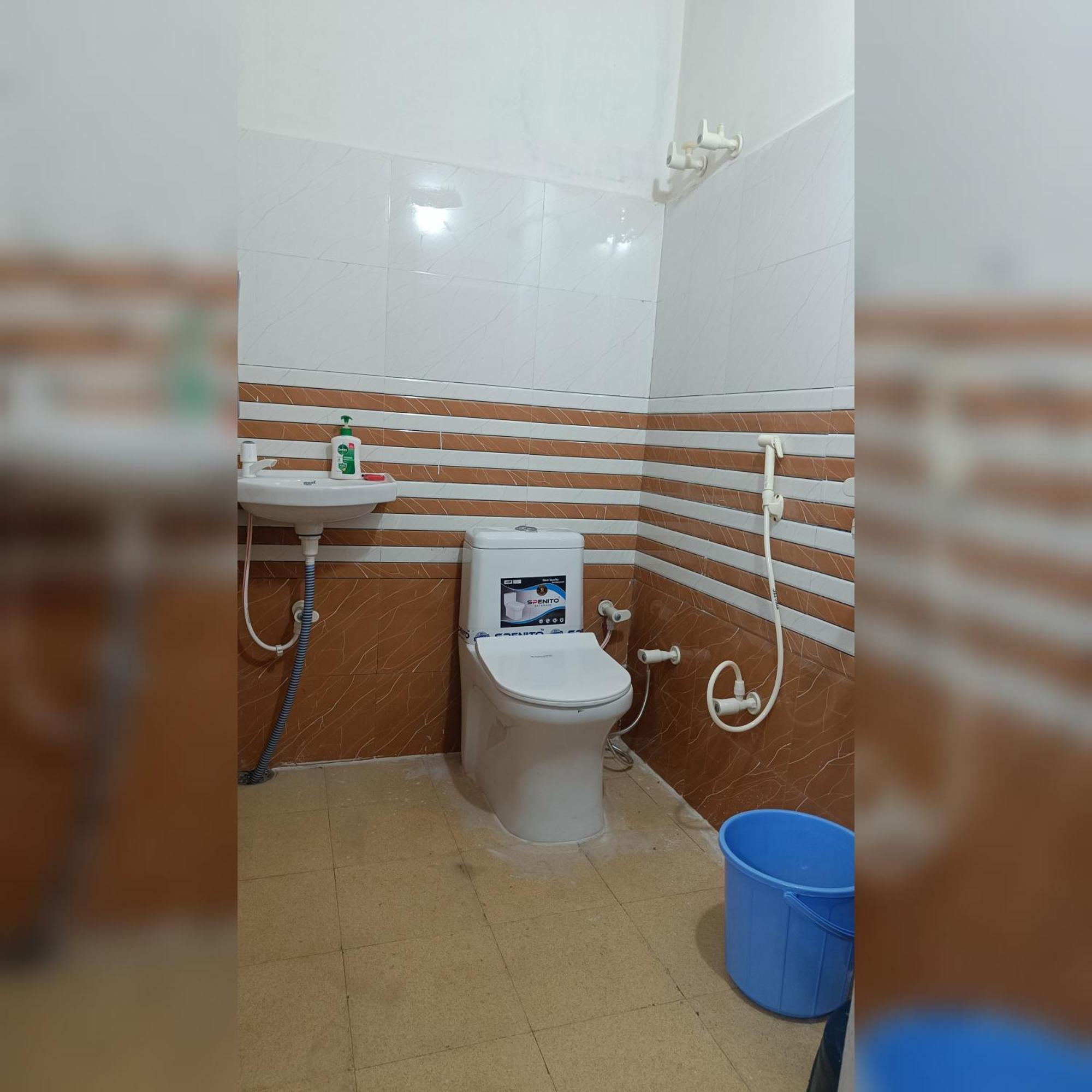 Keshav Narayan Home Stay Mathura Ngoại thất bức ảnh
